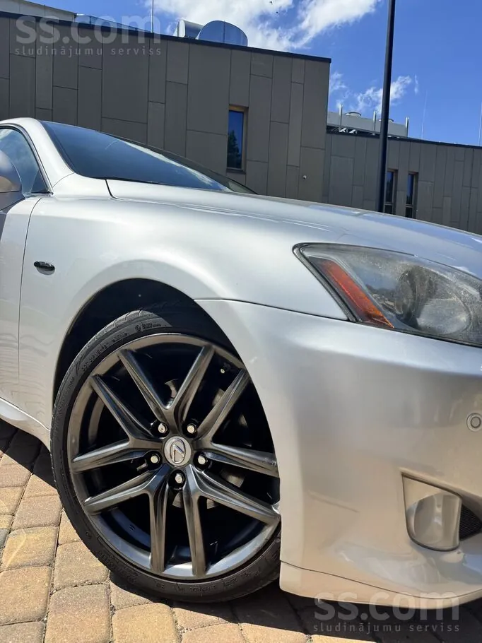 Lexus Is 2006 photo 4