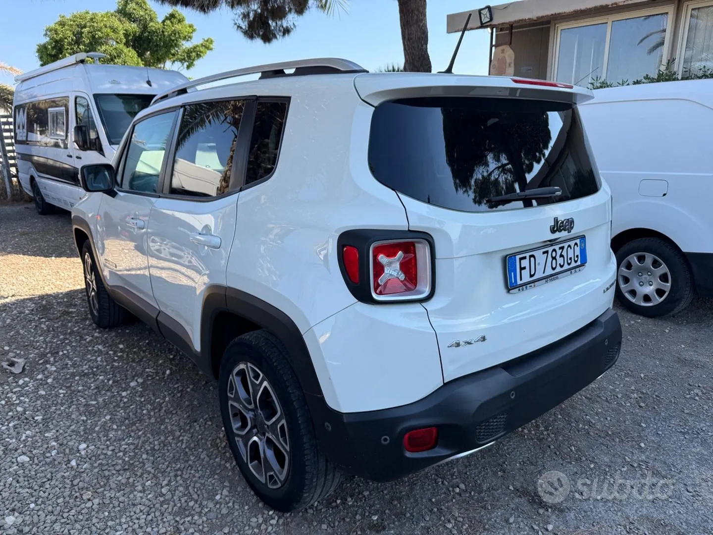 Jeep Renegade 2016 photo 2