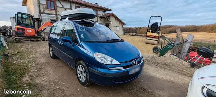 Peugeot 807
