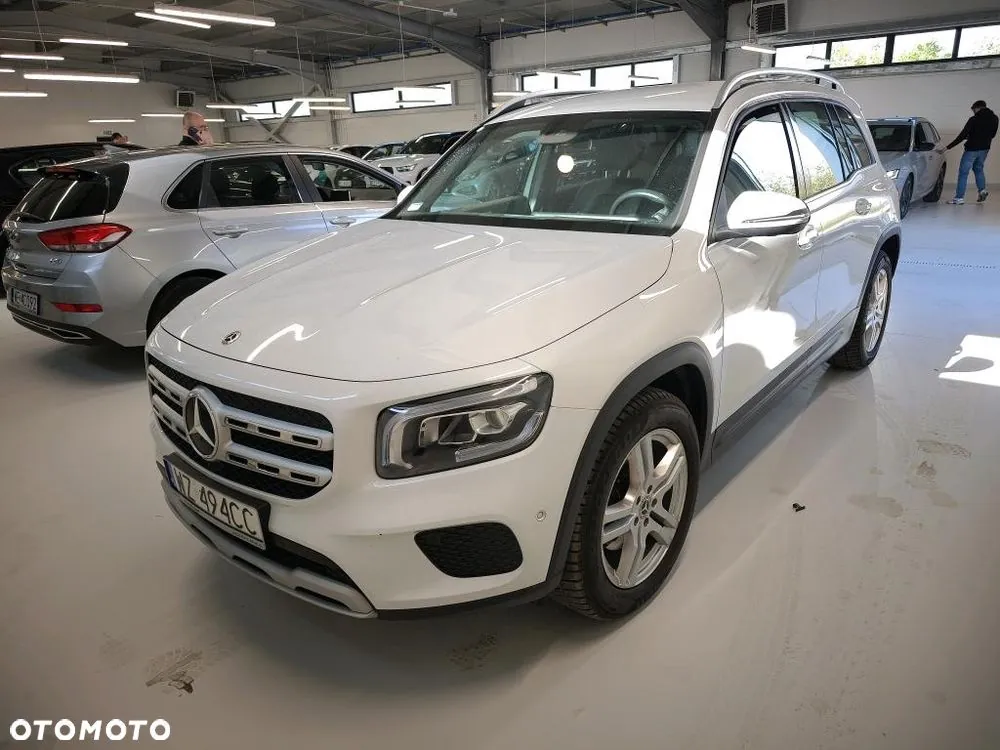 Mercedes-Benz Glb