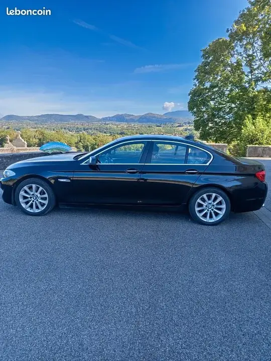 BMW 5 Series 2013 photo 2