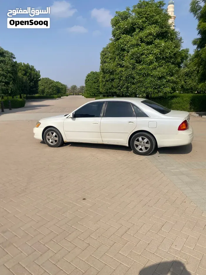Toyota Avalon 2000 photo 2