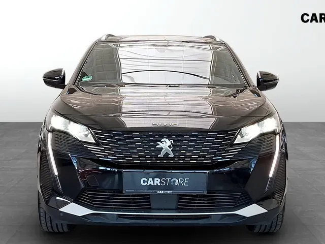 Peugeot 5008 2023 photo 3