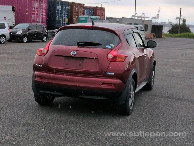 Nissan Juke 2012 photo 4