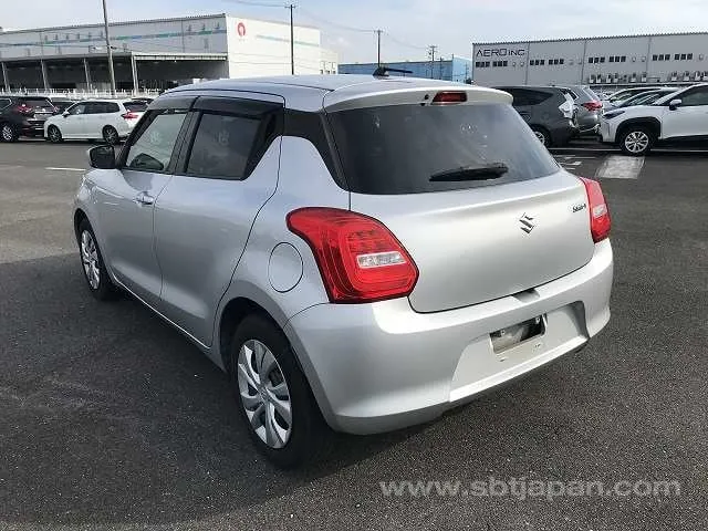 Suzuki Swift Xg 2017 photo 3