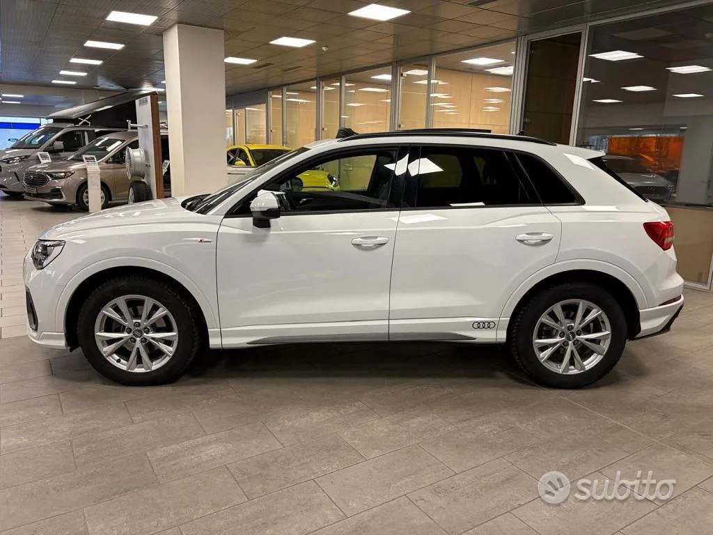 Audi Q3 2020 photo 4