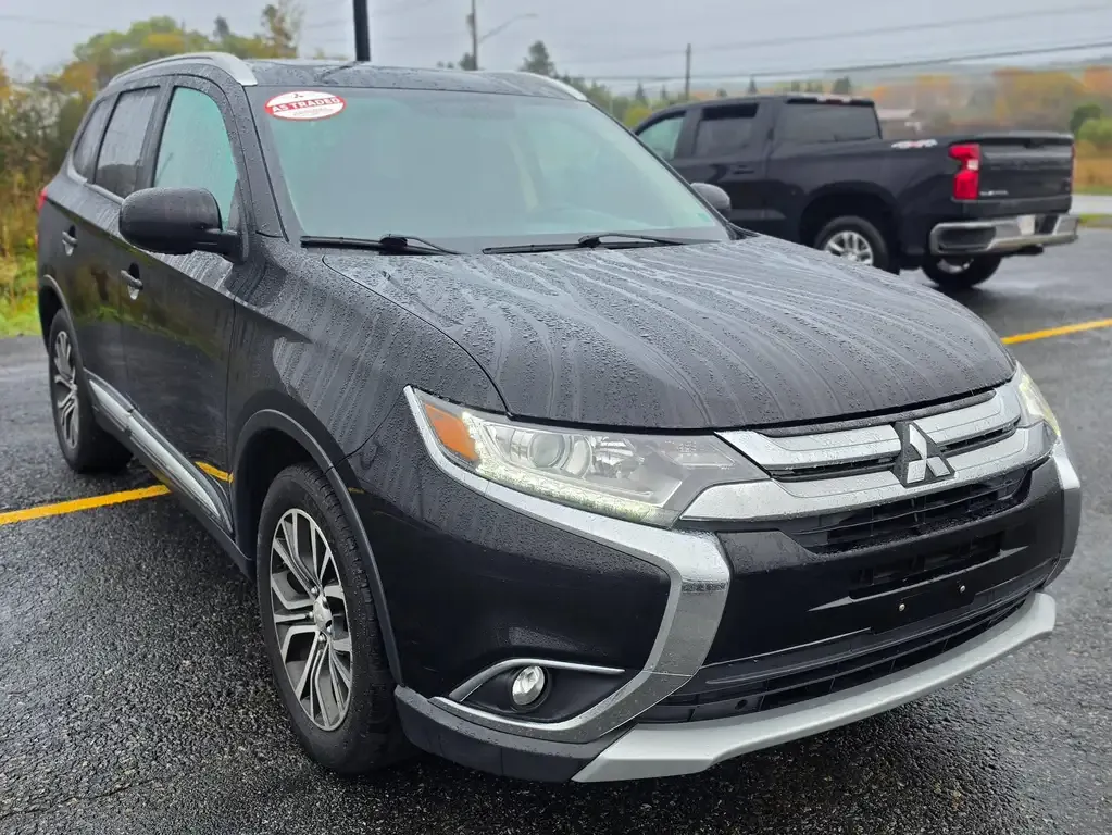 Mitsubishi Outlander 2017 photo 3