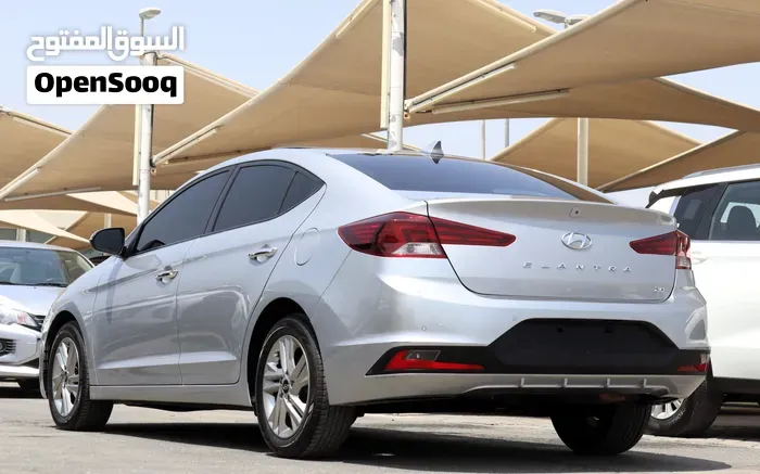 Hyundai Elantra 2020 photo 4