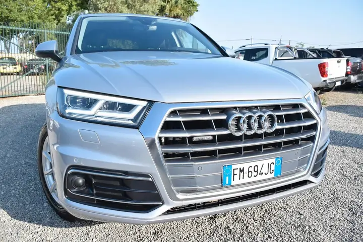Audi Q5 2018 photo 3