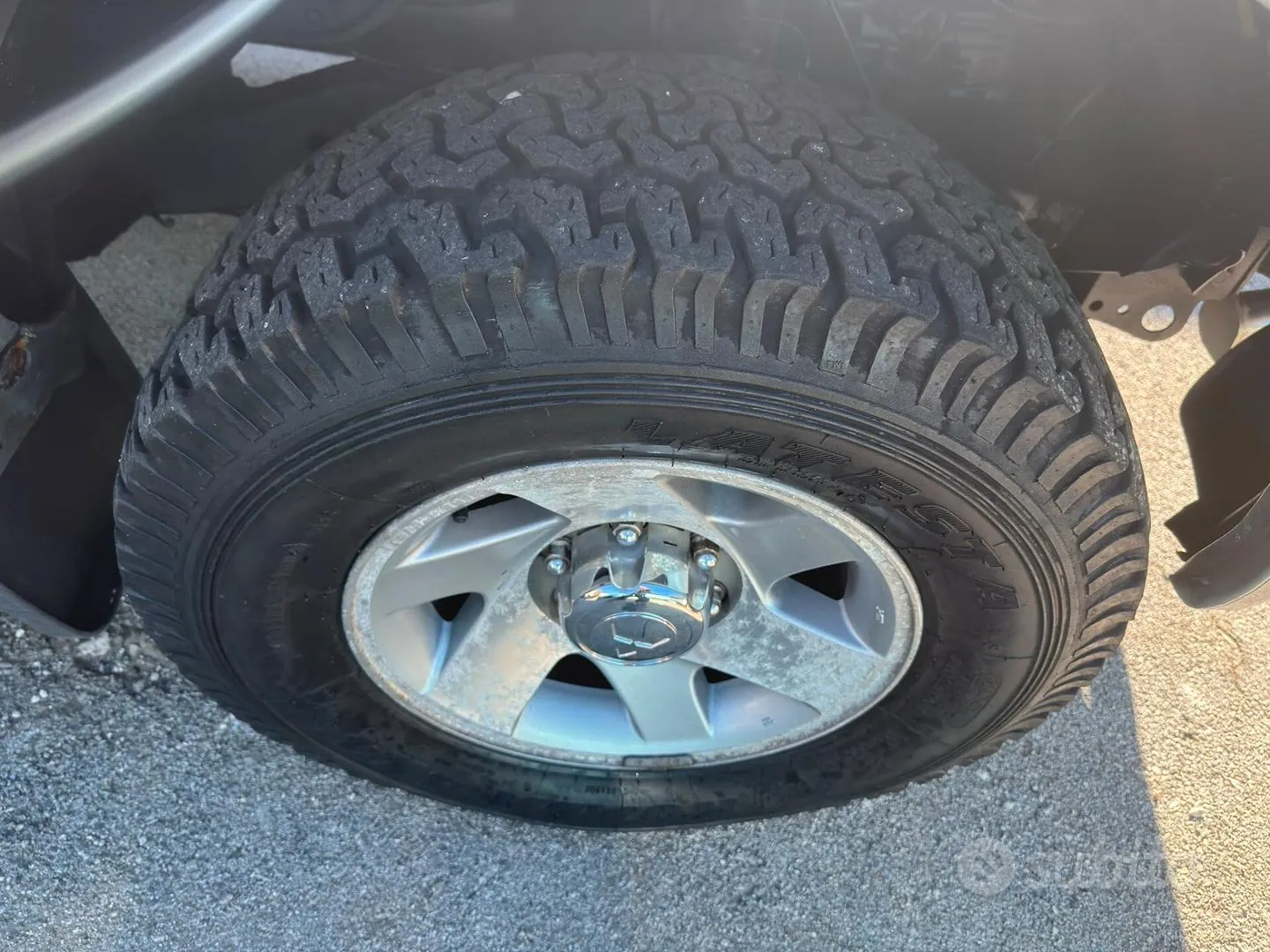Mitsubishi L200 2003 photo 4