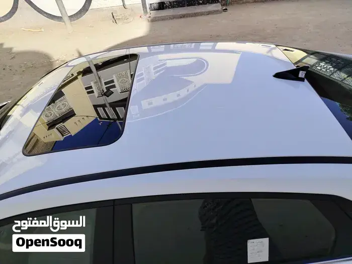 Hyundai Elantra 2024 photo 2