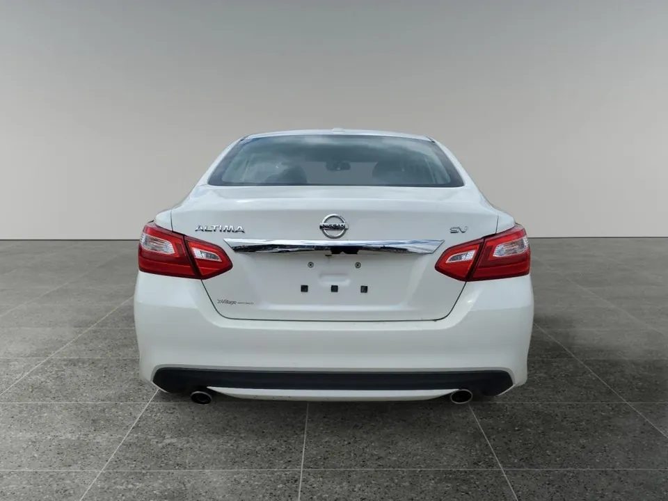 Nissan Altima 2017 photo 4