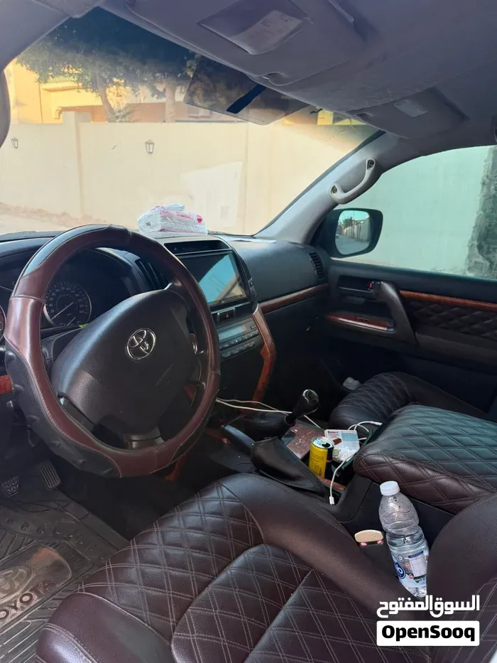 Toyota Land Cruiser 2009 photo 3