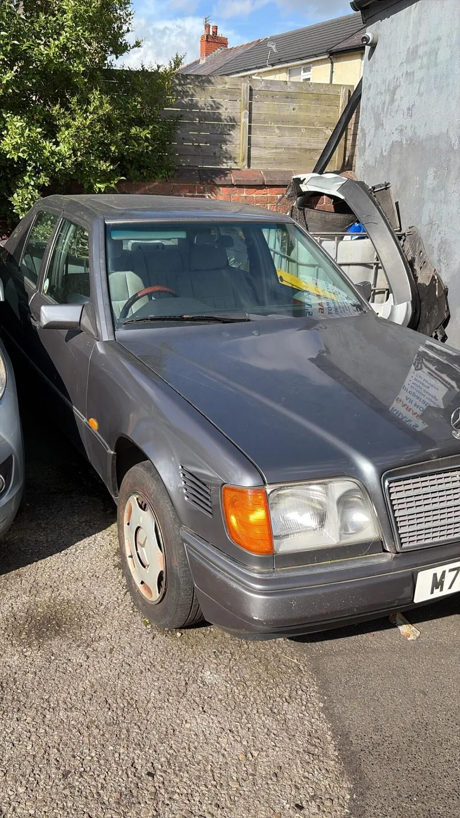 Mercedes-Benz E-Class 1995 photo 5