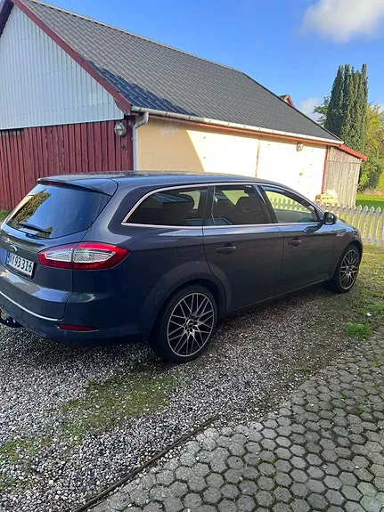Ford Mondeo