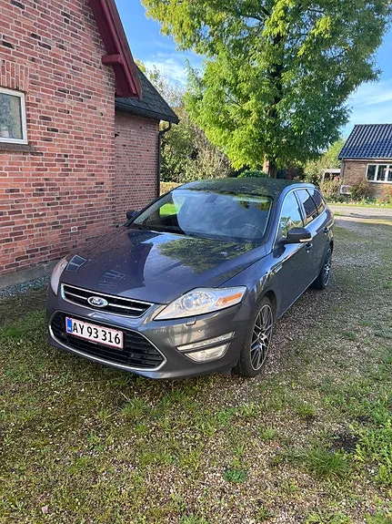 Ford Mondeo 2011 photo 3