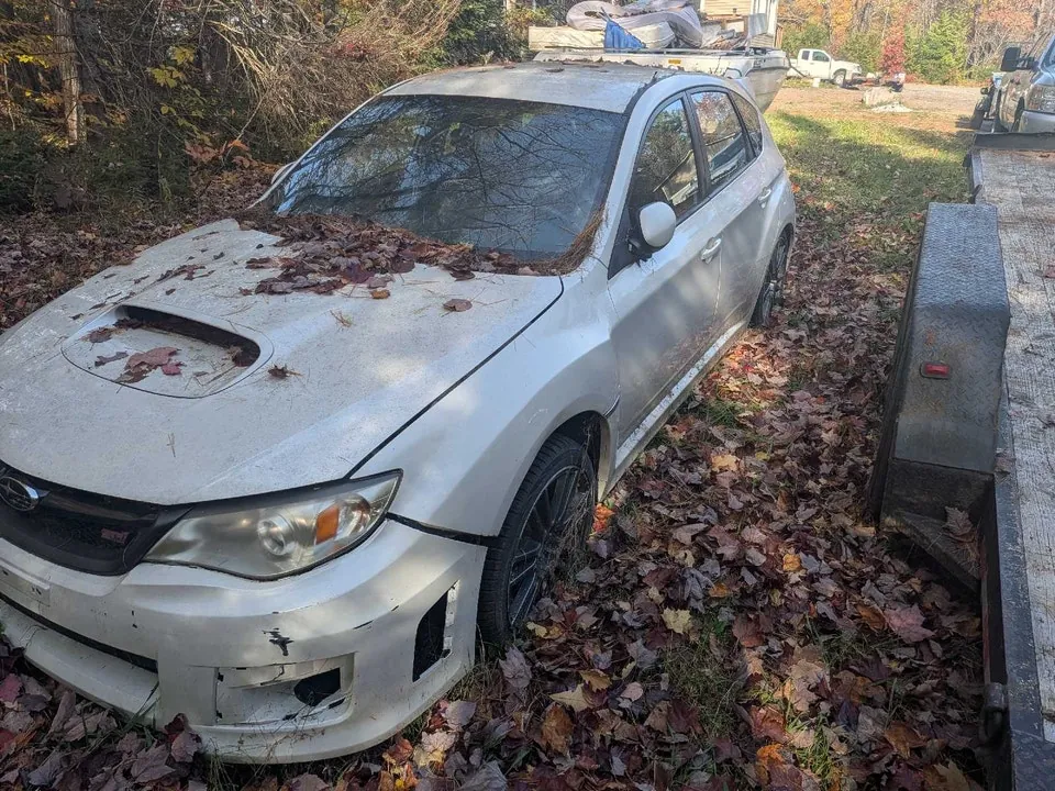 Subaru Impreza Wrx Sti 2012 photo 2