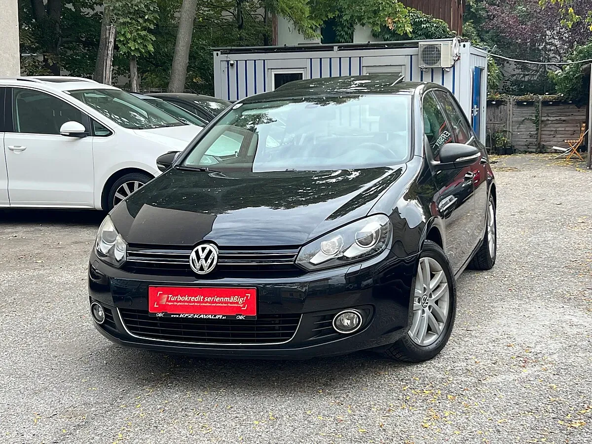 Volkswagen Golf 2012 photo 2