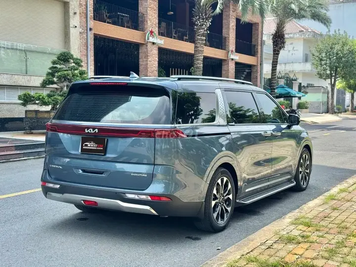 Kia Carnival 2022 photo 3