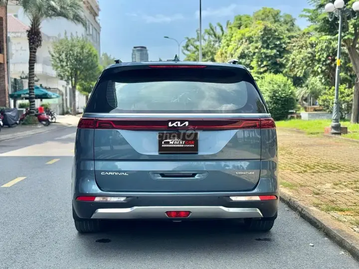 Kia Carnival 2022 photo 2