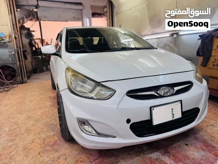 Hyundai Accent 2014 photo 3