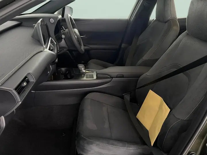 Lexus Ux 2024 photo 4