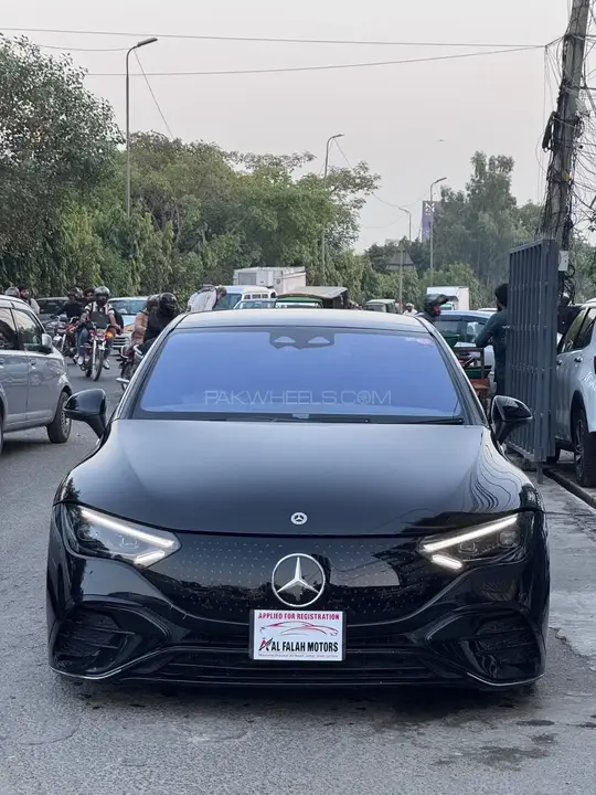 Mercedes-Benz Eqe
