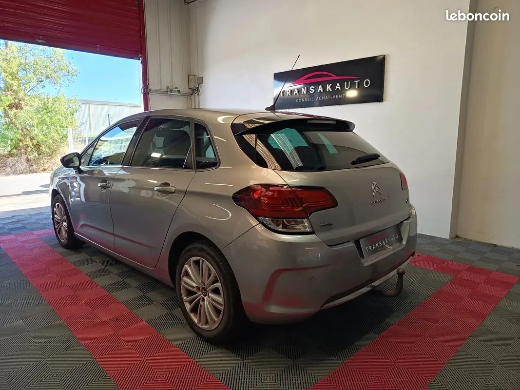 Citroen C4 2016 photo 3