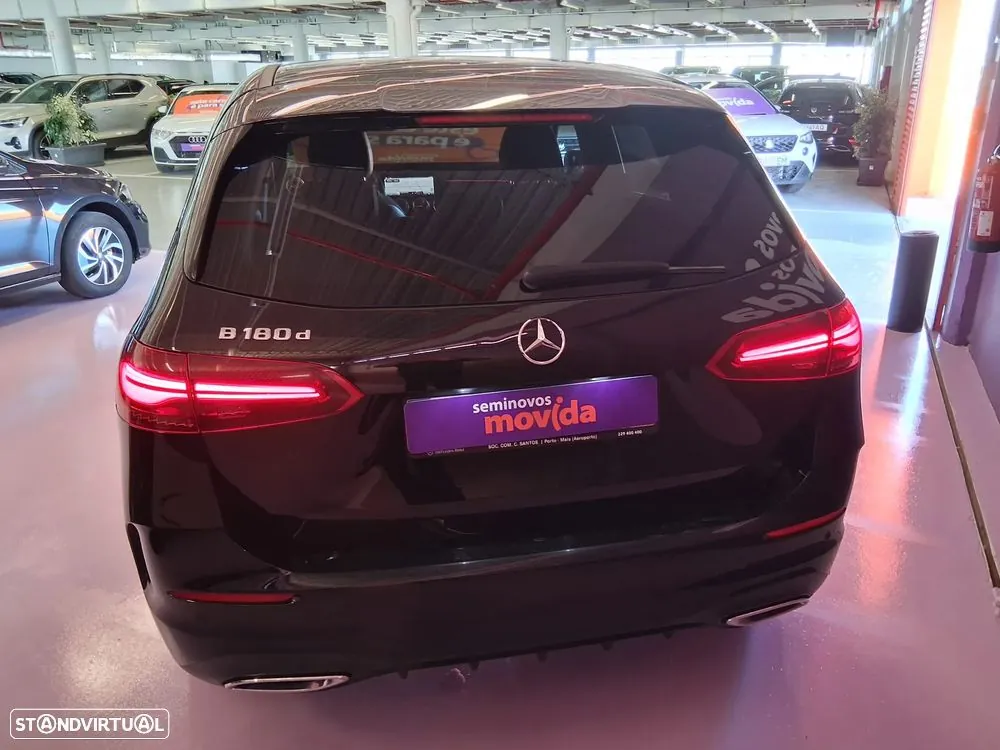 Mercedes-Benz B 180 2023 photo 3