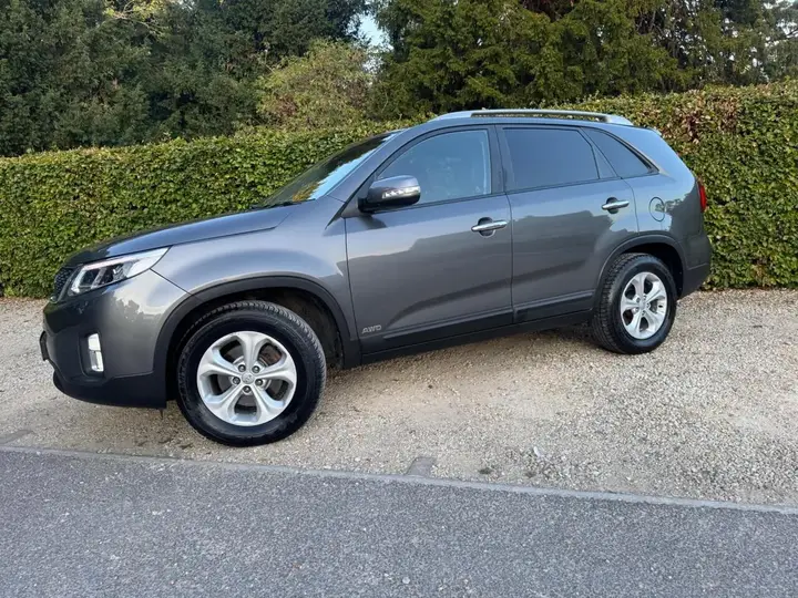 Kia Sorento 2014 photo 2