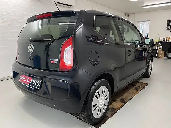 Volkswagen Up 2012 photo 4