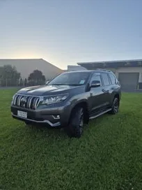 Toyota Land Cruiser Prado 2018 photo 5