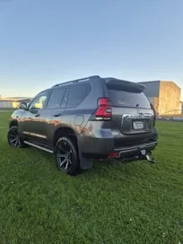 Toyota Land Cruiser Prado 2018 photo 3