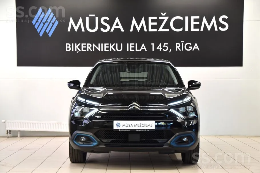 Citroen C4 2022 photo 2
