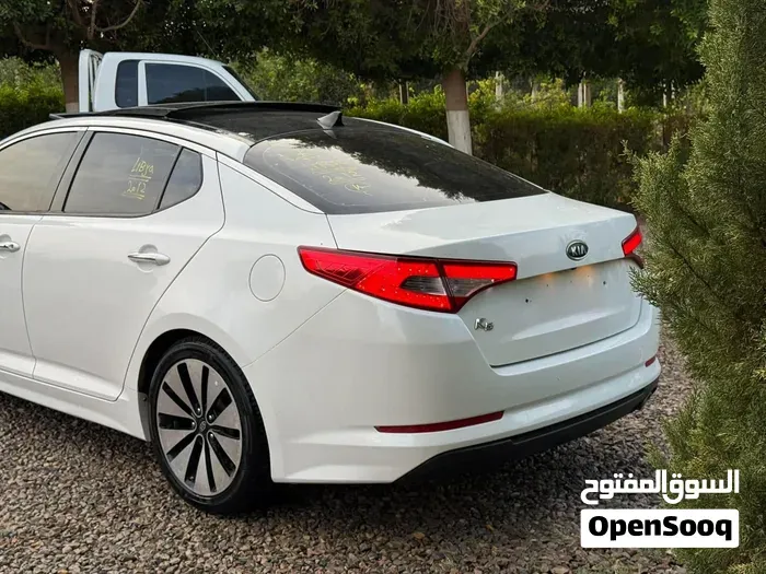 Kia K5 2012 photo 4