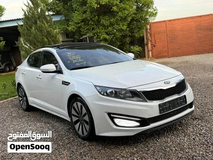 Kia K5 2012 photo 2