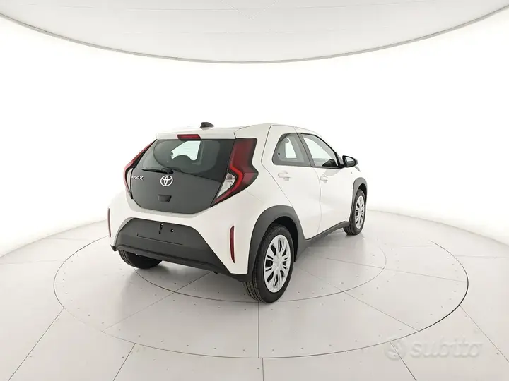 Toyota Aygo 2025 photo 4