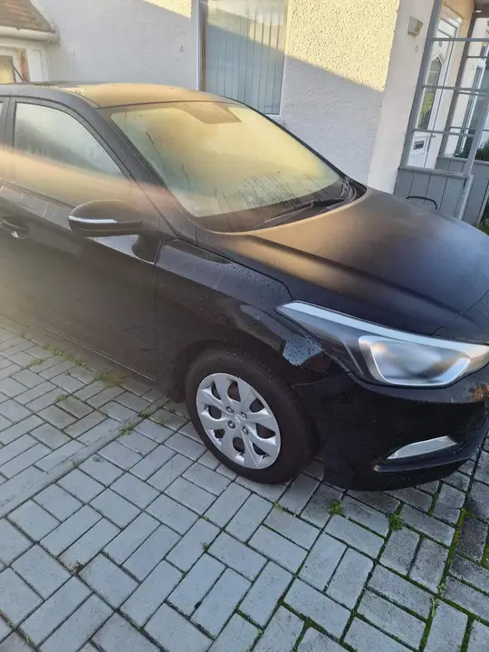 Hyundai I20 2015 photo 2
