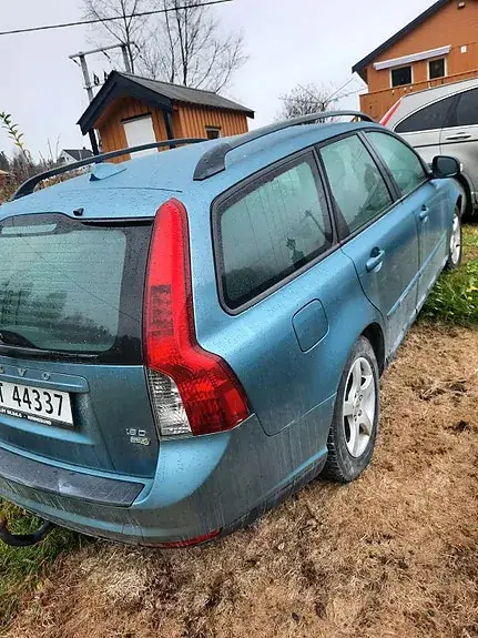 Volvo V50 2010 photo 4