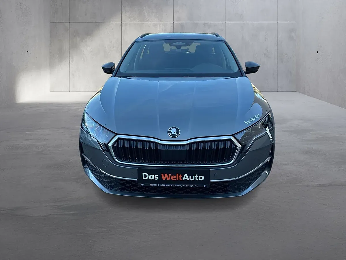 Skoda Octavia 2026 photo 2