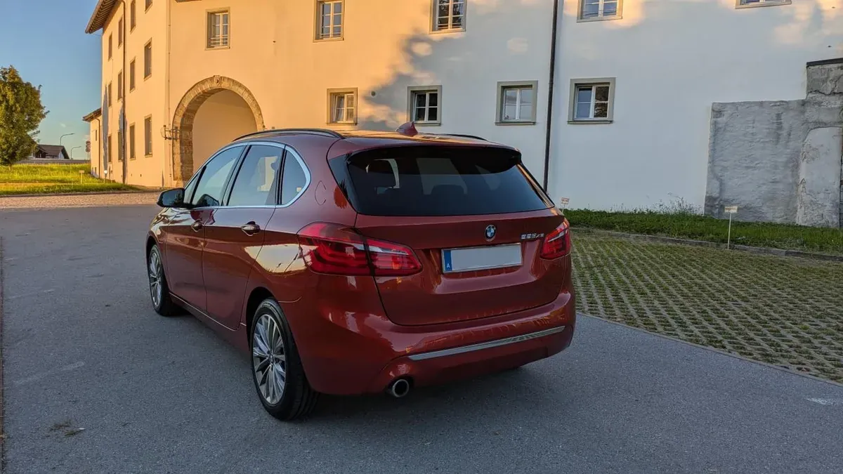 BMW 2 Series 2020 photo 3