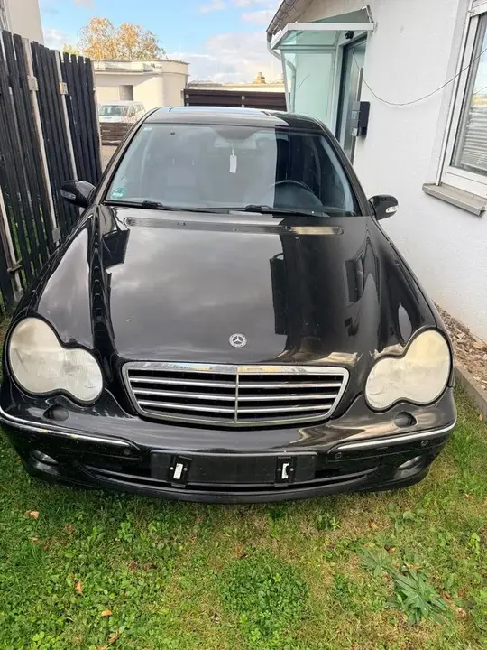 Mercedes-Benz C 320