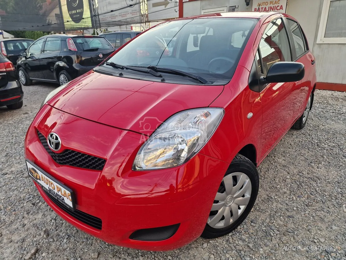 Toyota Yaris 2009 photo 3