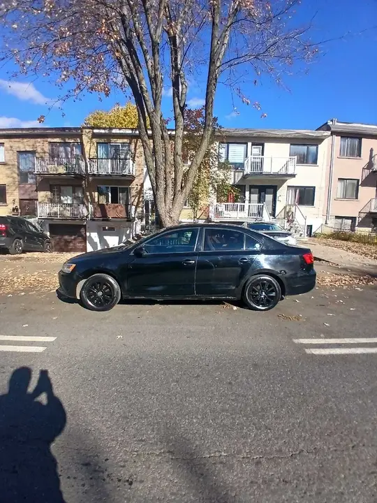 Volkswagen Jetta 2013 photo 2