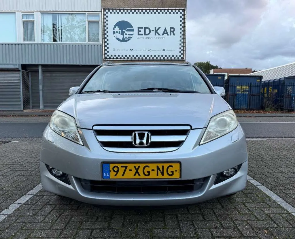 Honda Fr-V 2004 photo 4