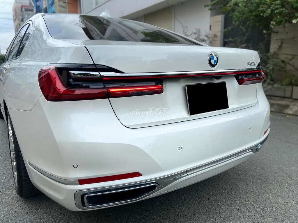 BMW 7 Series 2020 photo 4