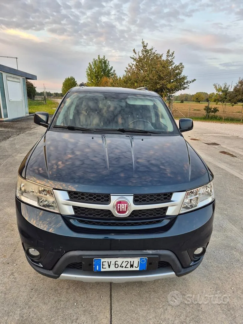 Fiat Freemont 2014 photo 2