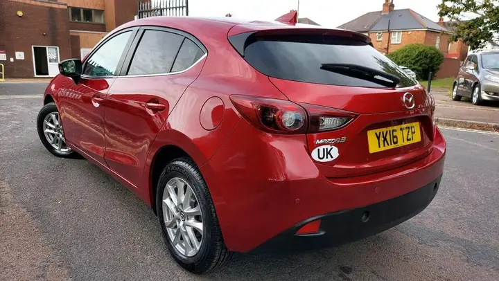 Mazda Mazda3 2016 photo 3