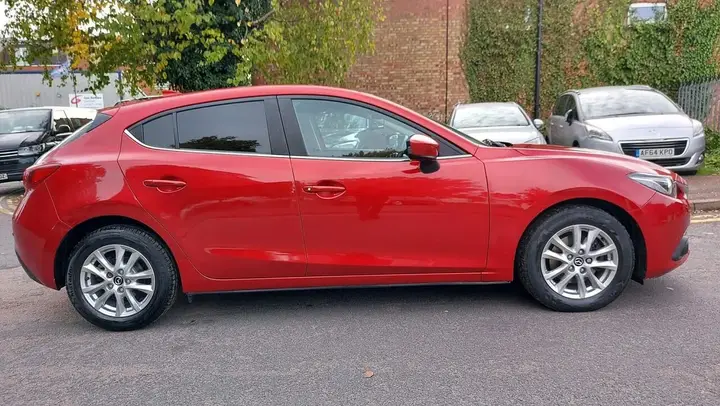 Mazda Mazda3 2016 photo 5