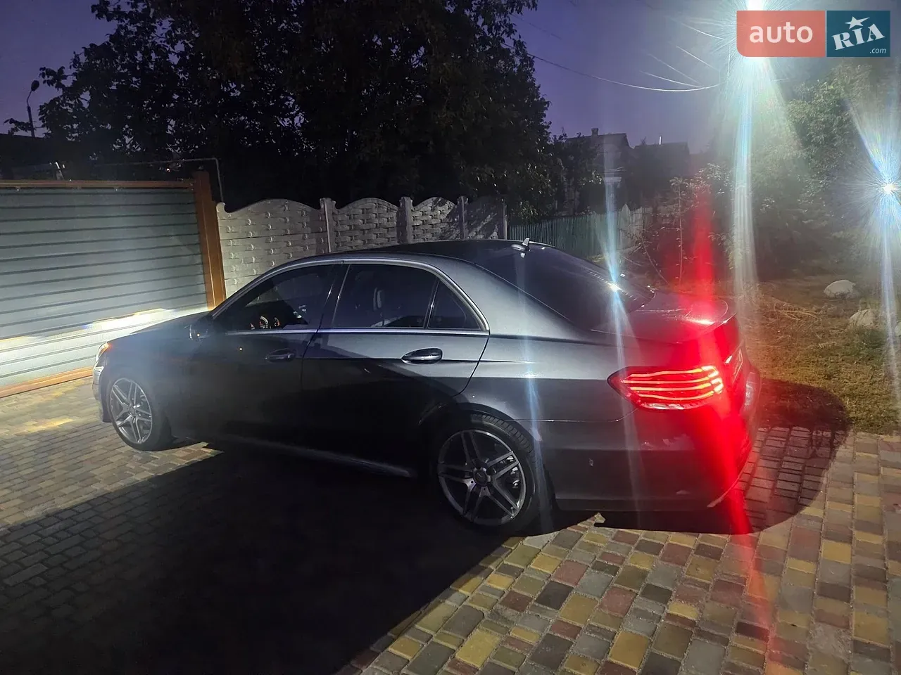 Mercedes-Benz E-Class 2016 photo 2
